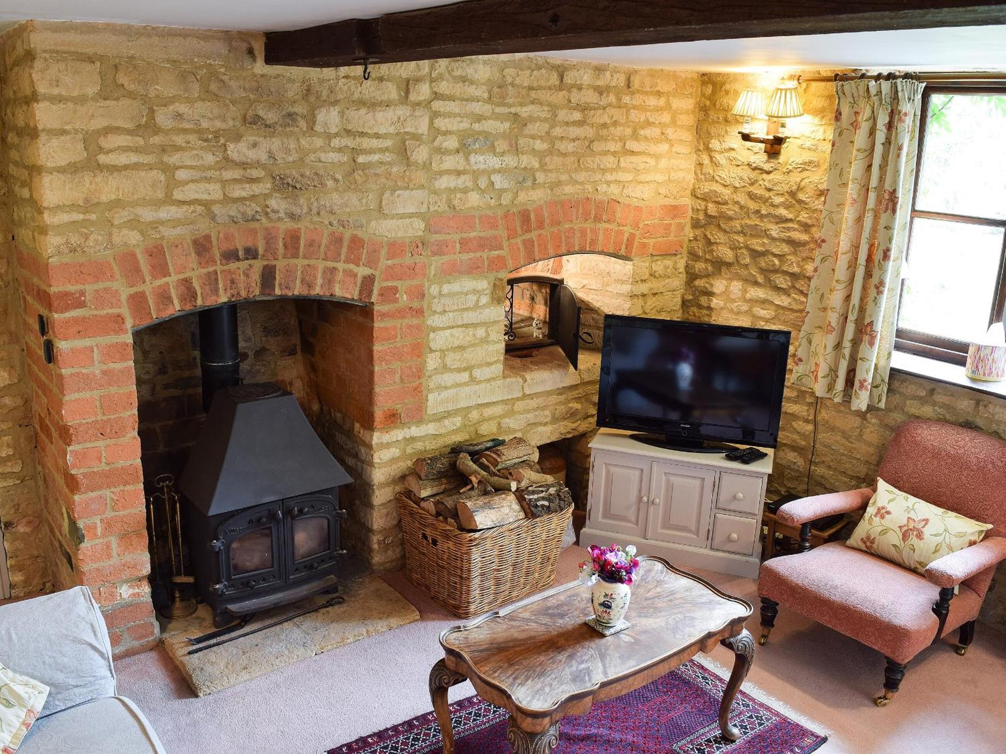 Picket Piece Cottage Chadlington Экстерьер фото